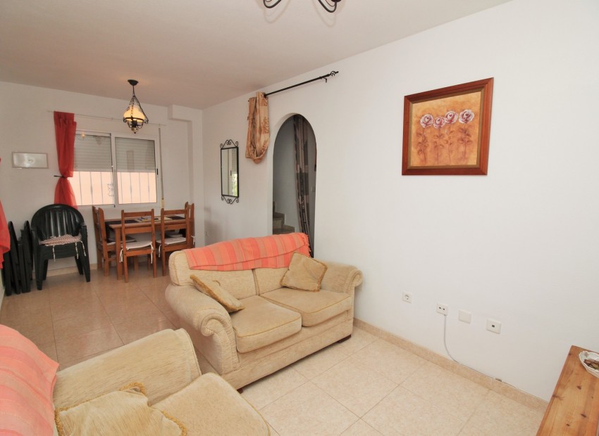 Venta - Apartamento / piso -
Villamartin