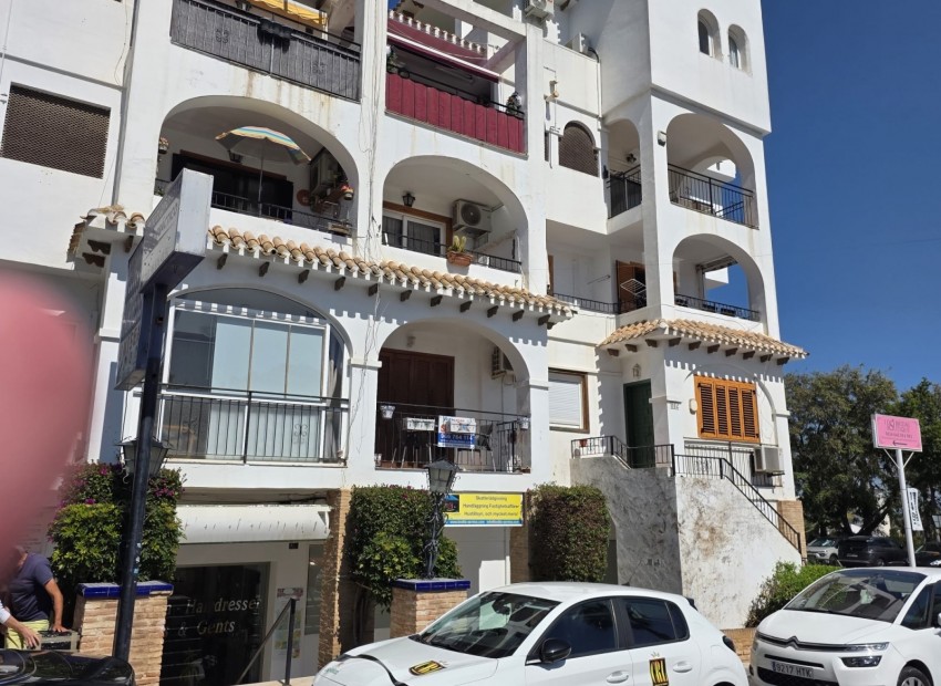 Venta - Apartamento / piso -
Villamartin