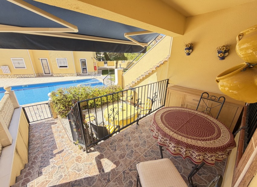 Venta - Apartamento / piso -
Villamartin