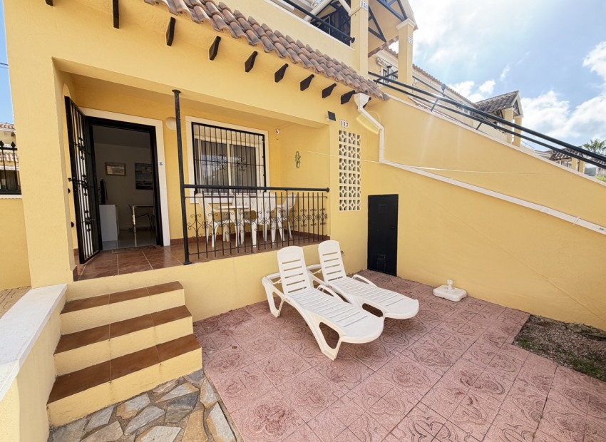 Venta - Apartamento / piso -
Villamartin