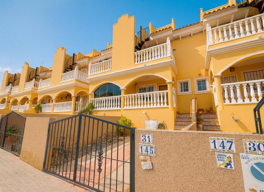 Venta - Casa -
Algorfa - Montemar