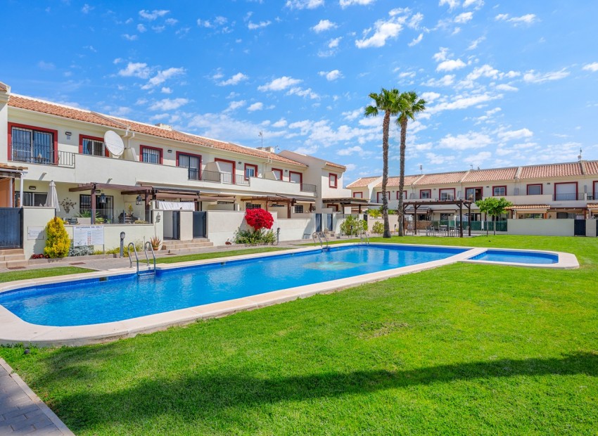 Venta - Casa -
Ciudad Quesada - Lo Marabu