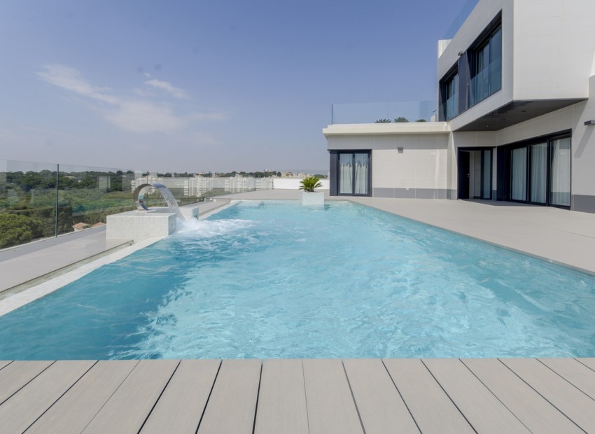 Venta - Casa -
Dehesa De Campoamor