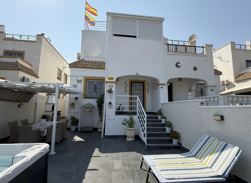 Venta - Casa -
Orihuela Costa - La Zenia