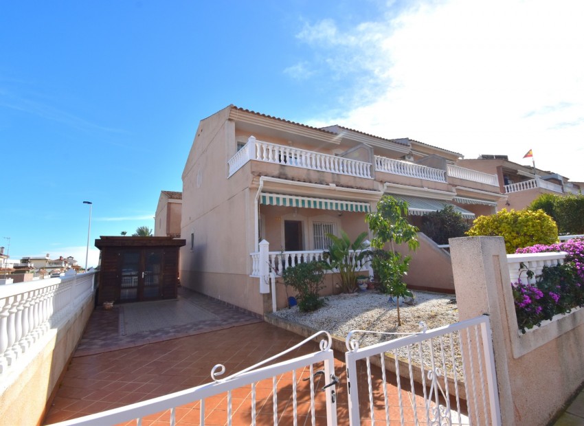 Venta - Casa -
Orihuela Costa - Los Balcones