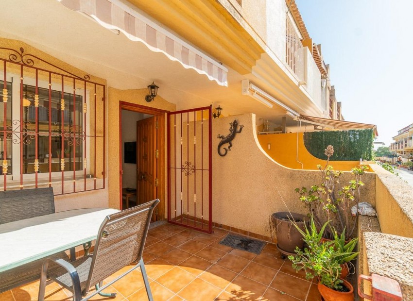 Venta - Casa -
Orihuela Costa - Playa Flamenca