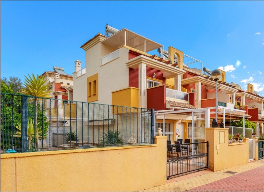 Venta - Casa -
Orihuela Costa - Villamartin