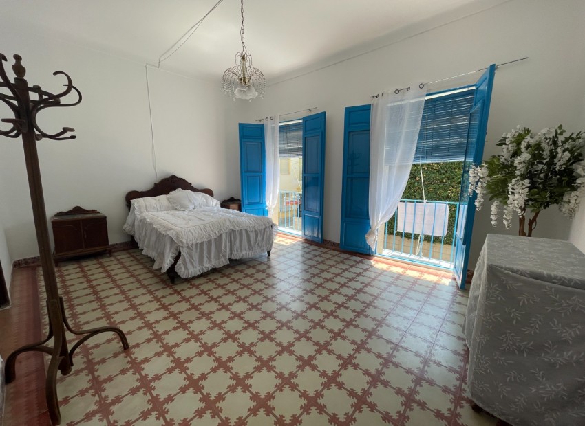 Venta - Casa -
Rojales