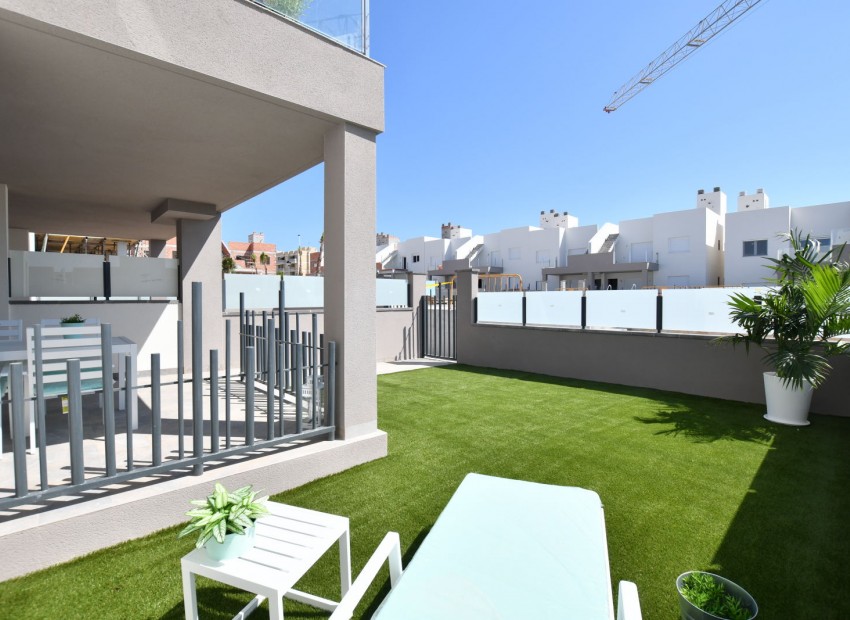 Venta - Casa -
San Miguel de Salinas - Ciudad De Las Comunicaciones
