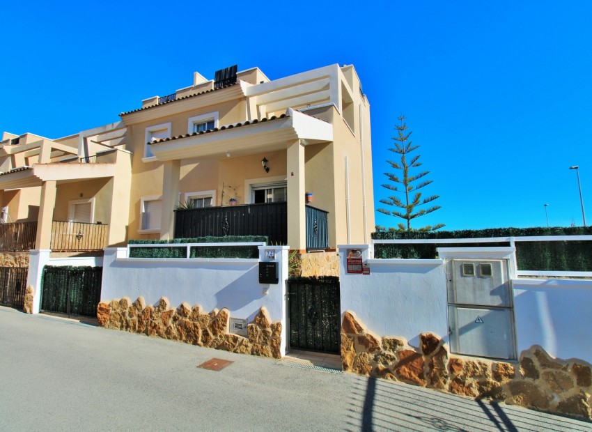 Venta - Casa -
San Miguel de Salinas - San Miguel De Salinas