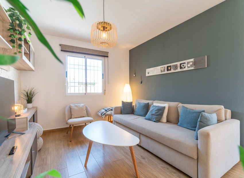 Venta - Casa -
Torrevieja - El Limonar