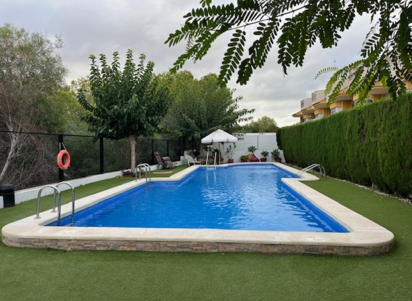 Venta - Casa -
Torrevieja - Los Altos
