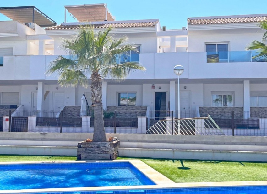 Venta - Casa -
Torrevieja - Los Balcones - Los Altos del Edén