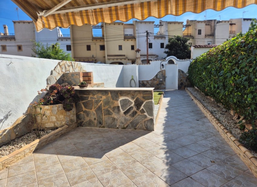 Venta - Casa -
Torrevieja - LOS BALCONES - LOS ALTOS