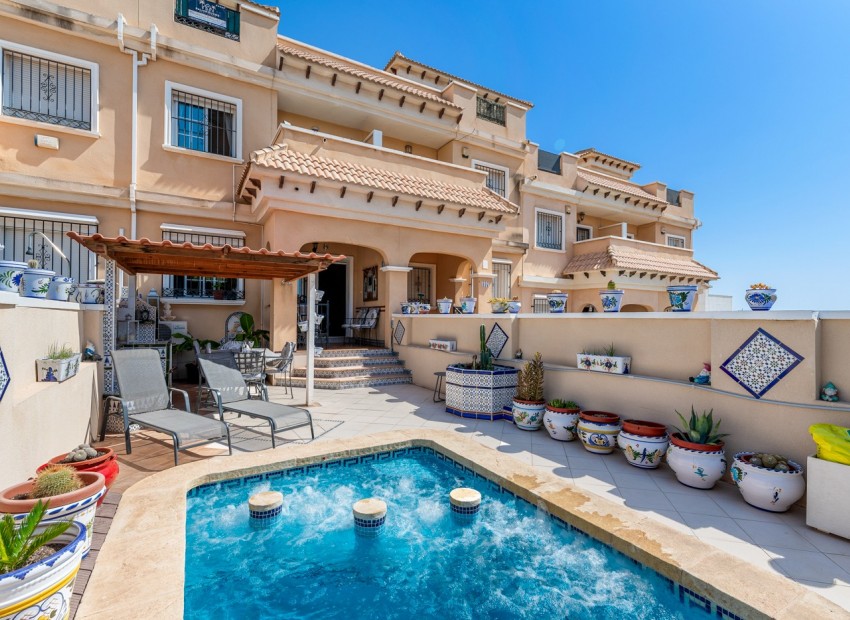 Venta - Casa -
