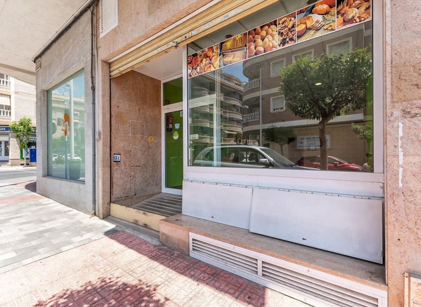 Venta - Comercial -
Torrevieja - Centro