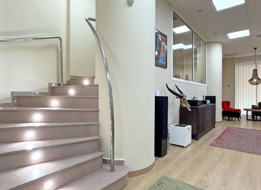 Venta - Comercial -
Torrevieja