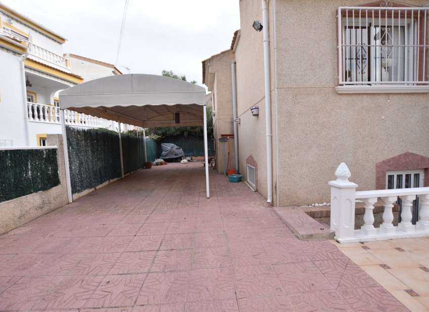 Venta - Villa -
Algorfa - Montemar