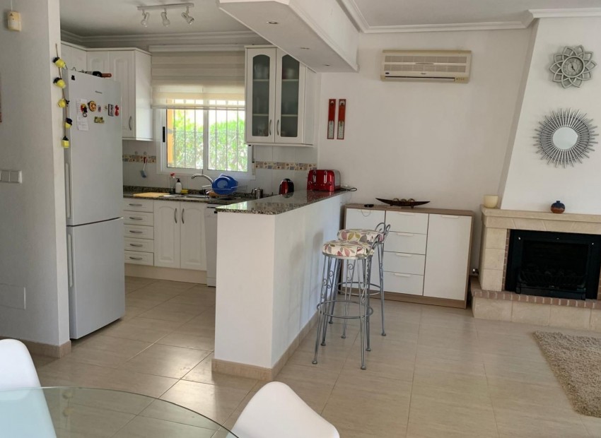 Venta - Villa -
Guardamar del Segura - Guardamar - El Raso