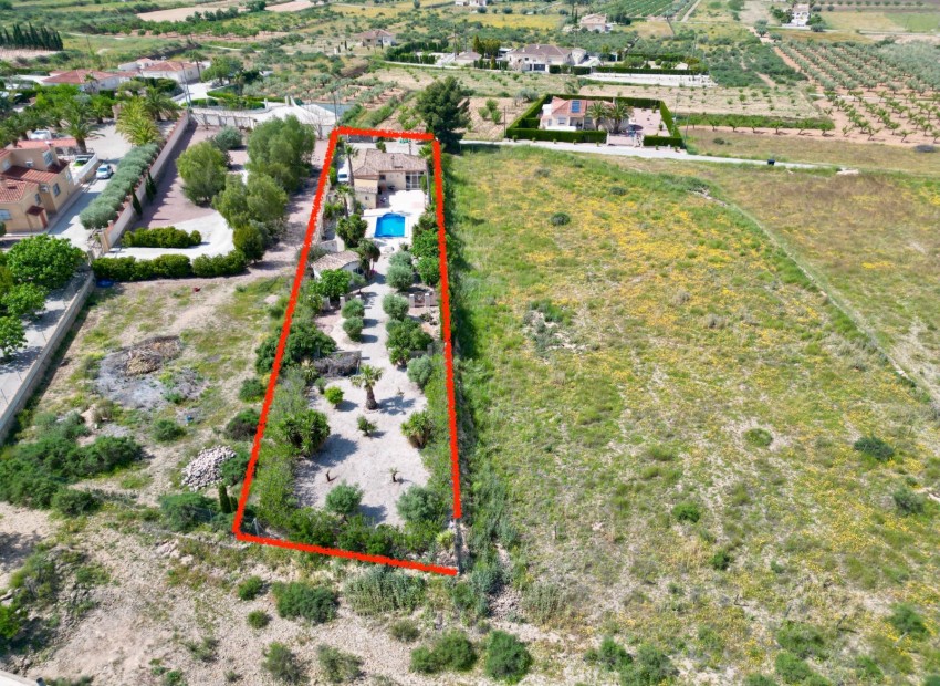 Venta - Villa -
Hondon de los frailes