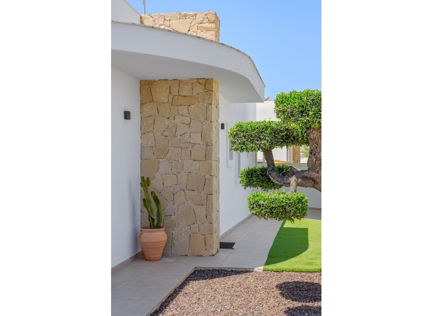Venta - Villa -
La Marina