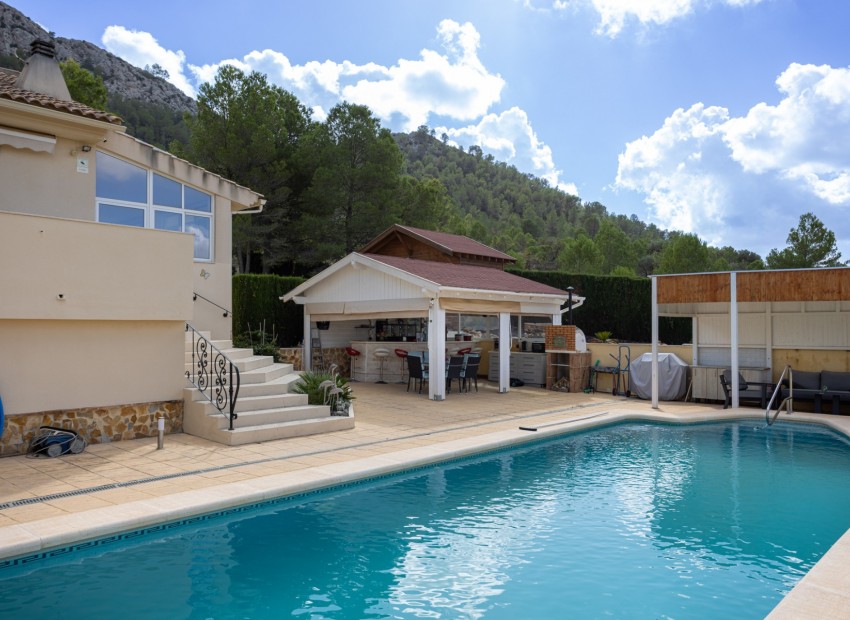 Venta - Villa -
La Zarza