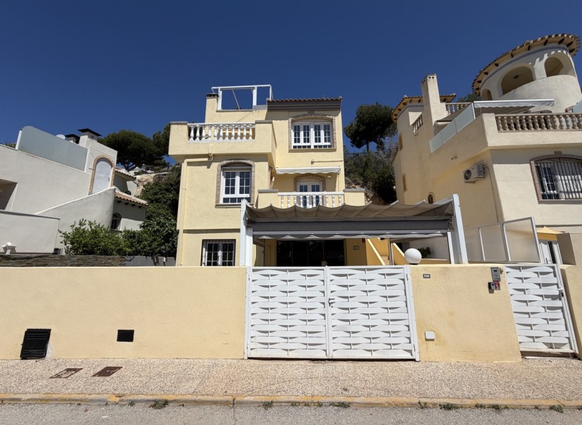 Venta - Villa -
Las Ramblas Golf