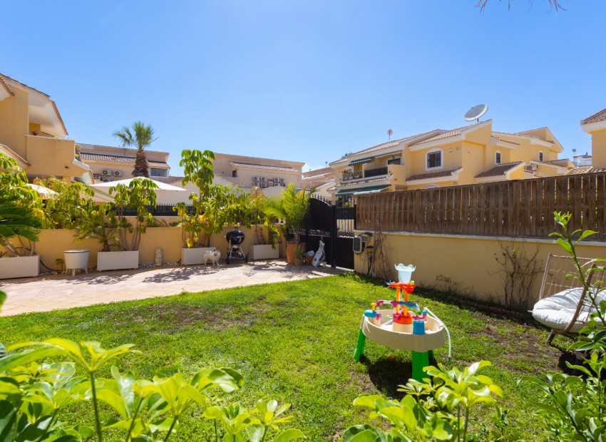 Venta - Villa -
Orihuela Costa - Los Dolses