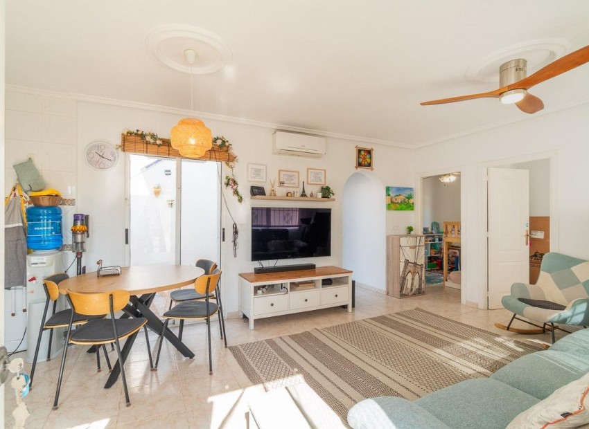 Venta - Villa -
Orihuela Costa - Punta Prima