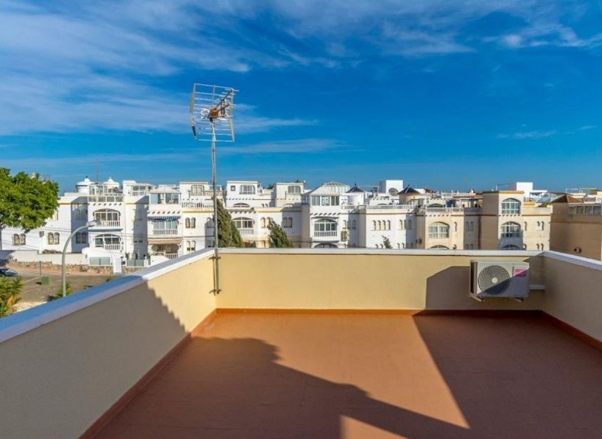 Venta - Villa -
Orihuela Costa - Villamartín