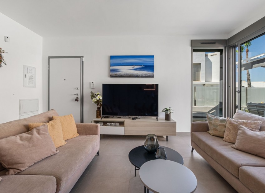 Venta - Villa -
Orihuela Costa - Villamartin