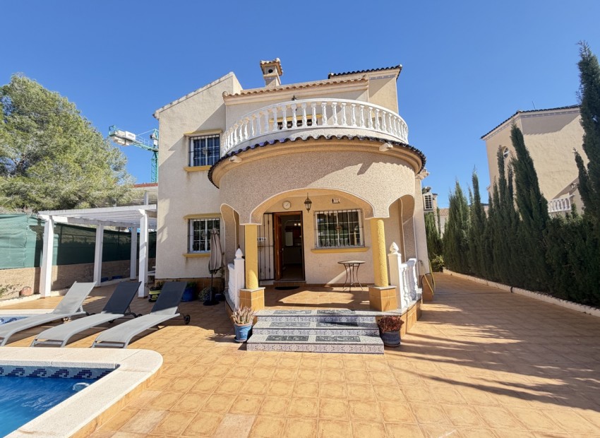 Venta - Villa -
Orihuela Costa - Villamartin