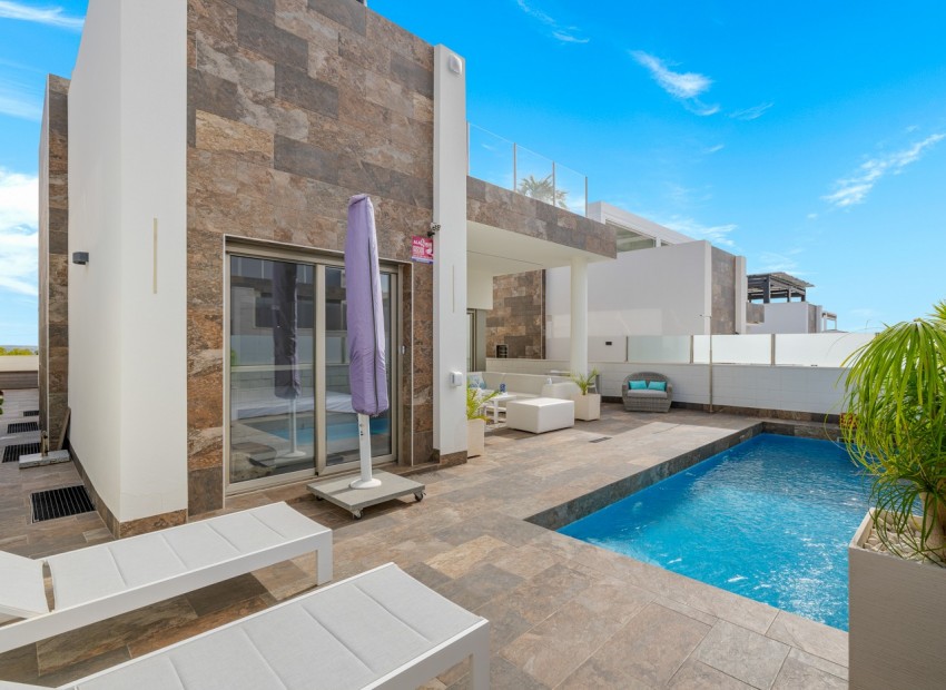 Venta - Villa -
Orihuela Costa - Villamartín