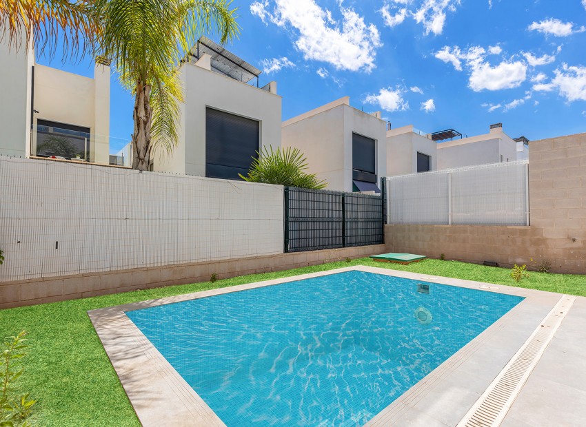 Venta - Villa -
Orihuela Costa