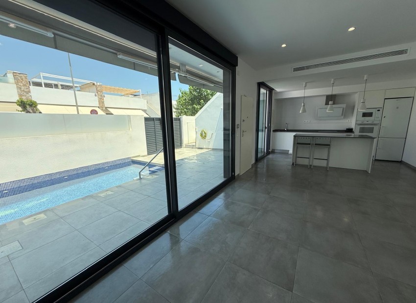 Venta - Villa -
Pilar de La Horadada - La Torre De La Horadada