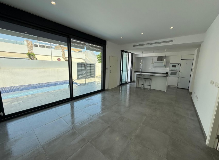 Venta - Villa -
Pilar de La Horadada - La Torre De La Horadada