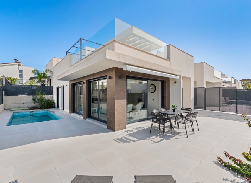 Venta - Villa -
San Fulgencio - La Marina