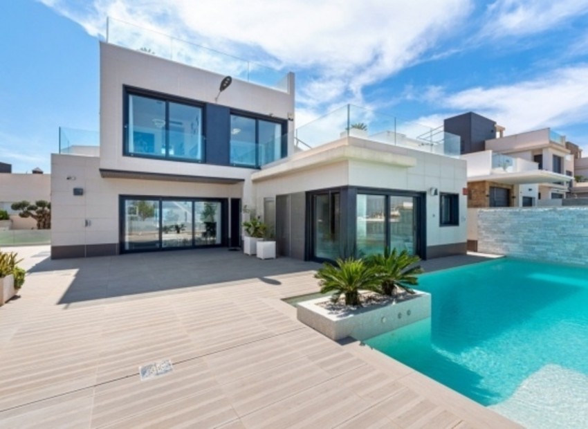 Venta - Villa -
San Miguel de Salinas - San Miguel De Salinas