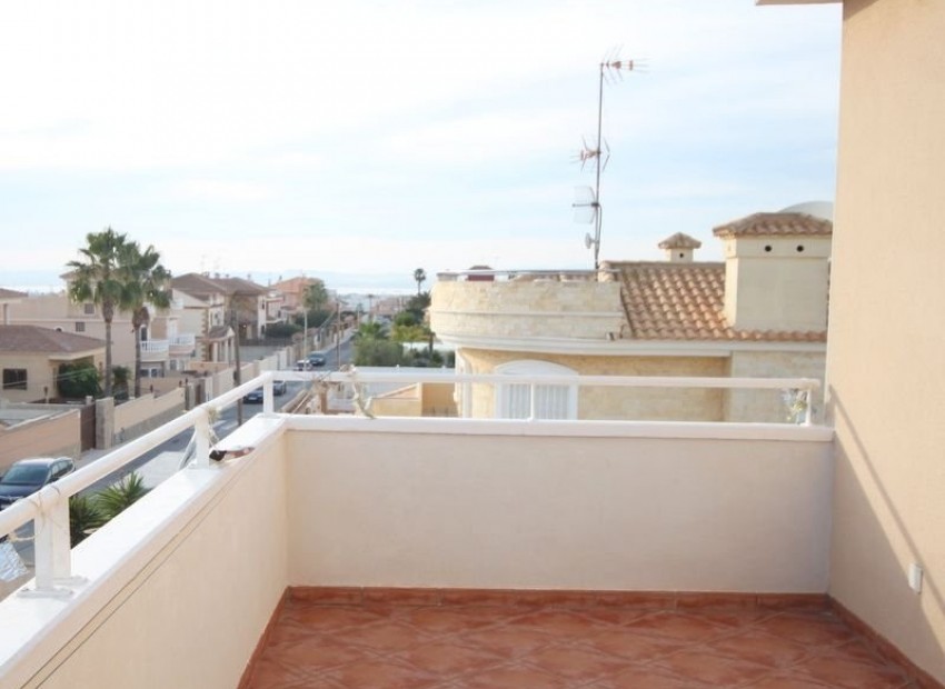 Venta - Villa -
Torrevieja - Aguas Nuevas