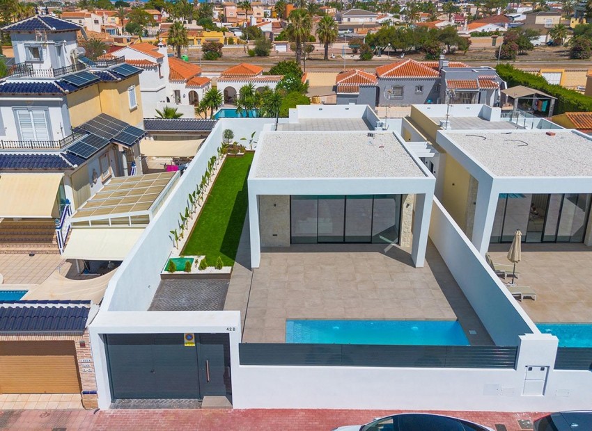 Venta - Villa -
Torrevieja - Los Balcones - Los Altos del Edén