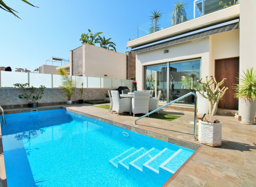 Venta - Villa -
Villamartin