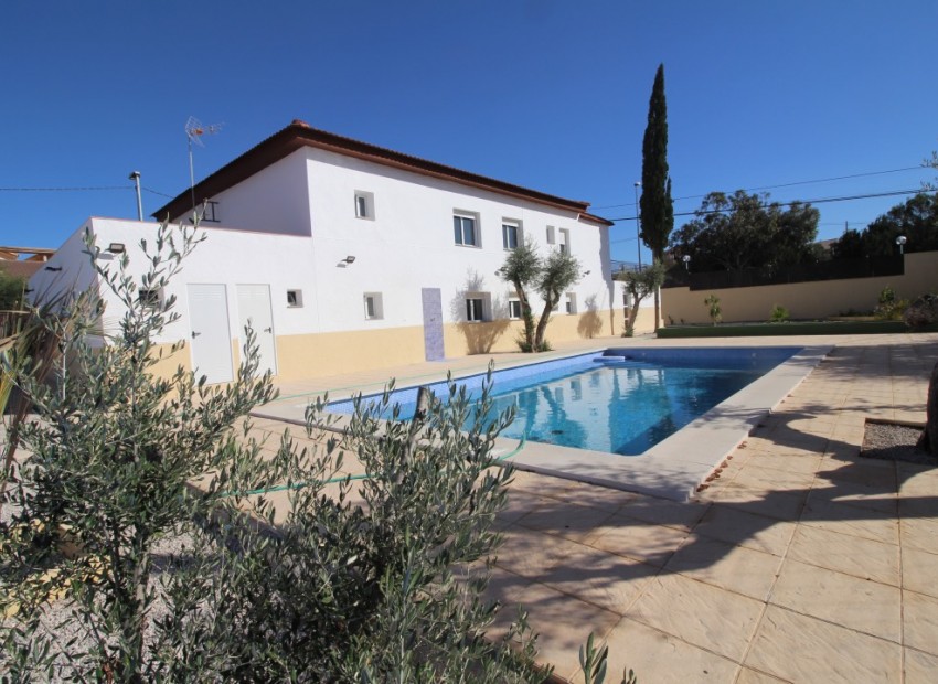 Venta - Villa -
