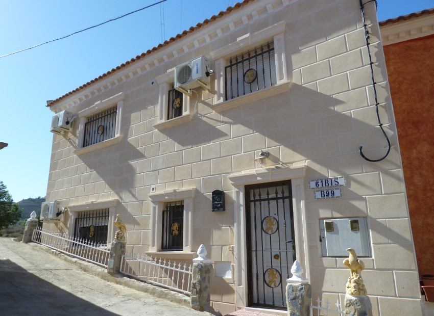 Venta - Villa -
