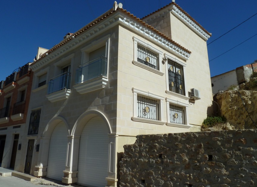 Venta - Villa -
