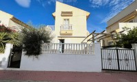 Villa - Herverkoop -
            Cuidad Quesada* - VA-71639
