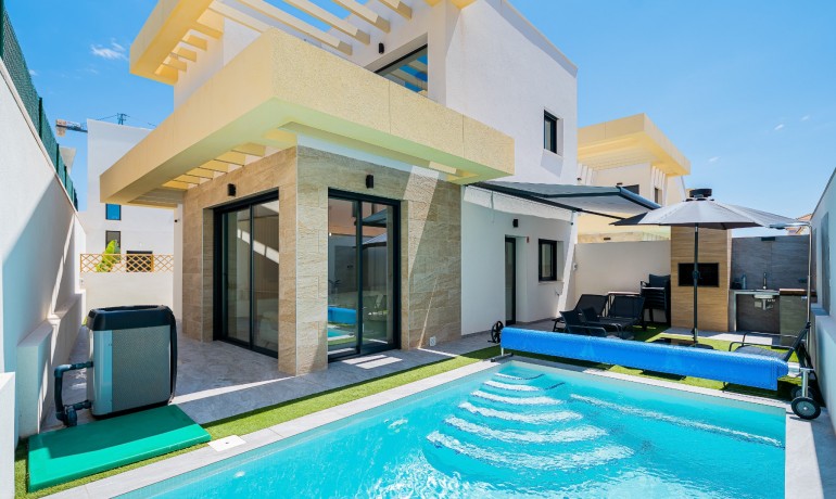 Villa - Herverkoop - Los Montesinos* -
                Los Montesinos