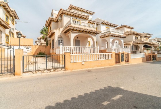 Villa - Herverkoop - Orihuela Costa* - Los Dolses*