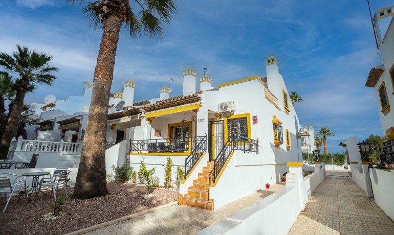 Villa - Herverkoop - Orihuela Costa* -
                Villa Martin