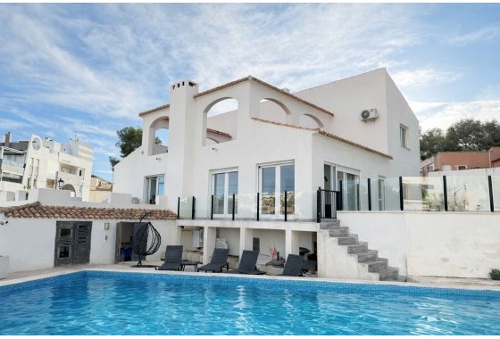 Villa - Herverkoop - Orihuela Costa - Villamartin