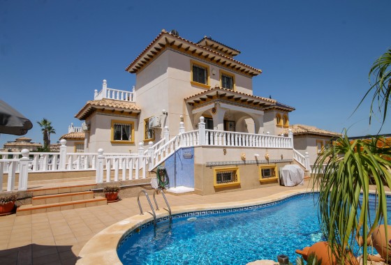 Villa - Herverkoop - Orihuela Costa* - Villamartin*